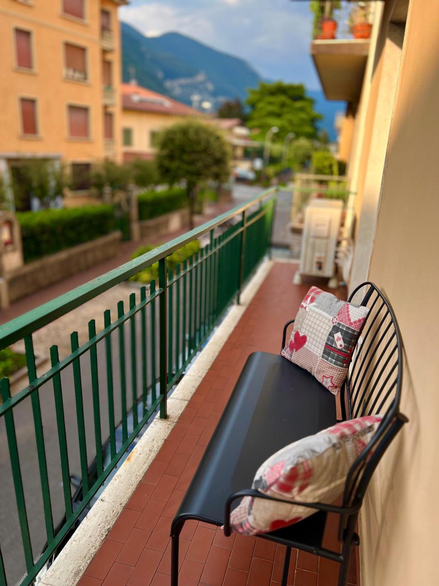 Il Barcaiolo Apartment Sarnico Exterior photo